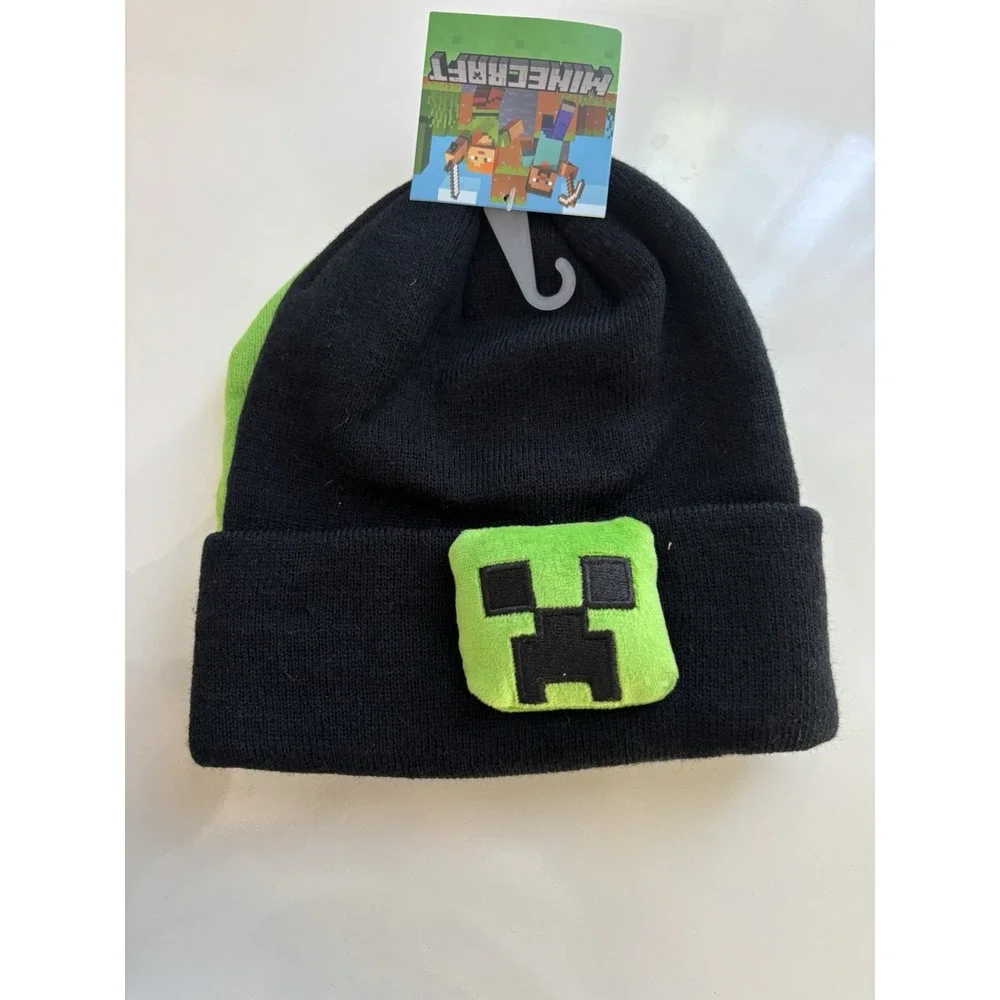 Minecraft creeper beanie